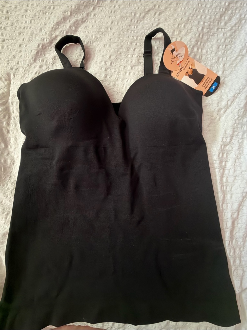 Black Seamless Comfort Cami with built in bra. Brand new with tags, size XL - Picture 13 of 14